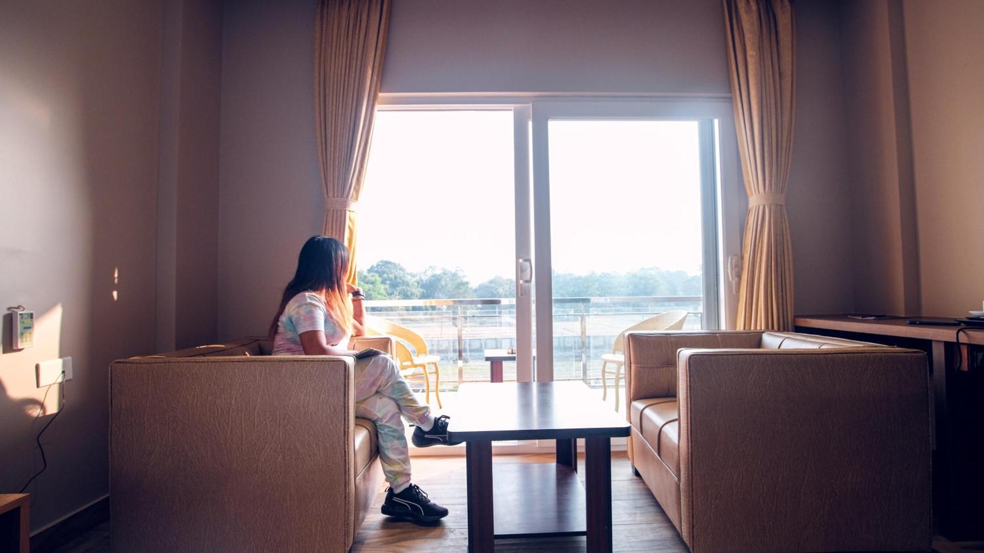 Finn'S Weaver Resort, Kāziranga 外观 照片
