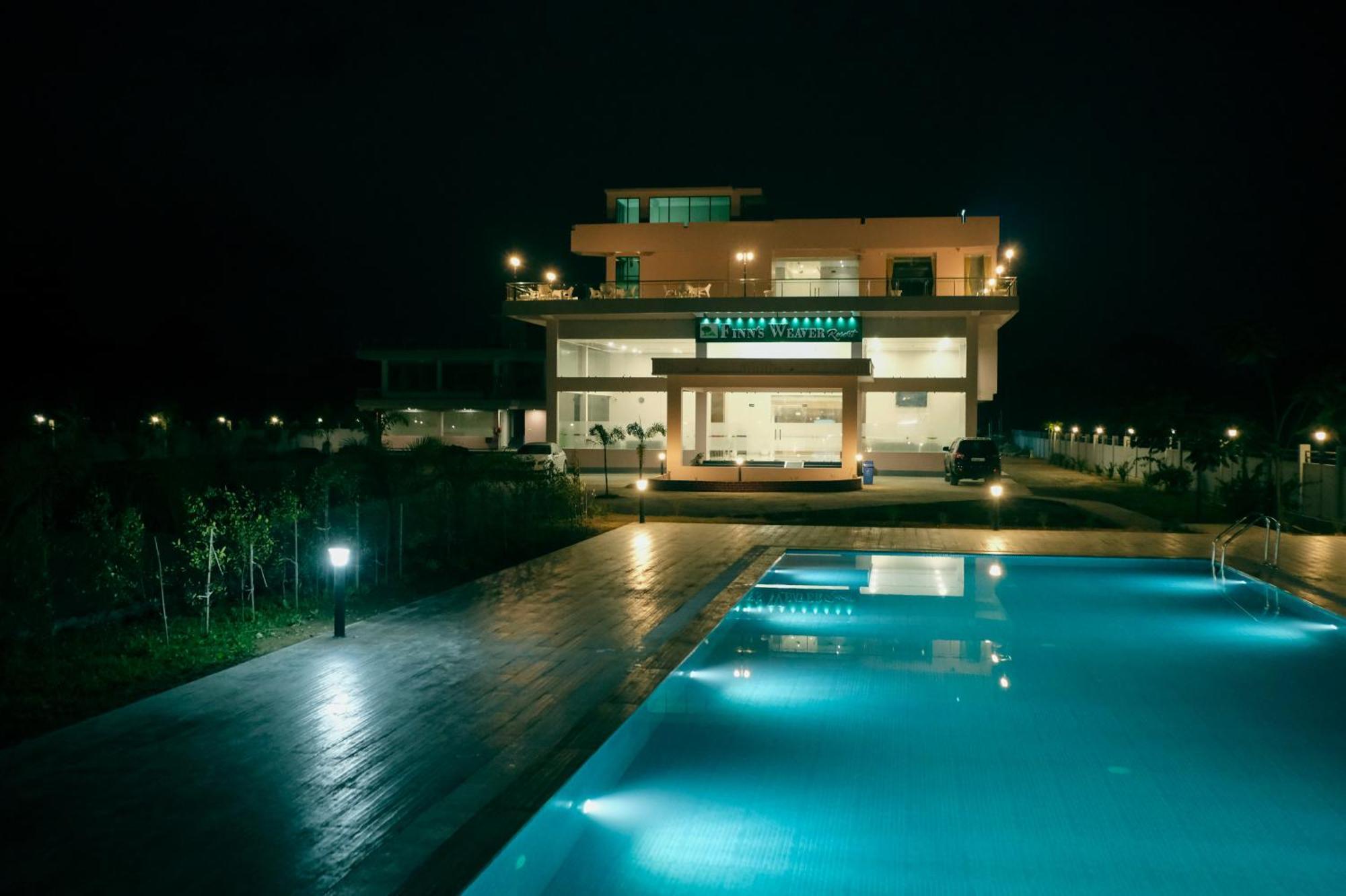 Finn'S Weaver Resort, Kāziranga 外观 照片